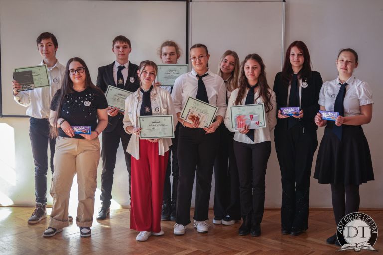 Iskolai szintű szavalóverseny a szabadságról