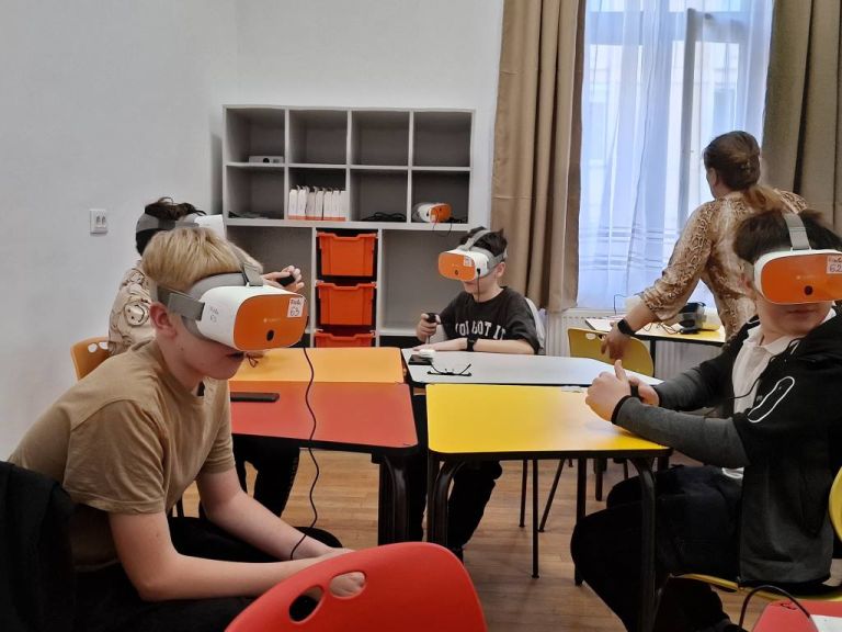 A zöld hét ötödik napja a hatodikban